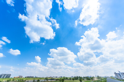 真っ青な青空